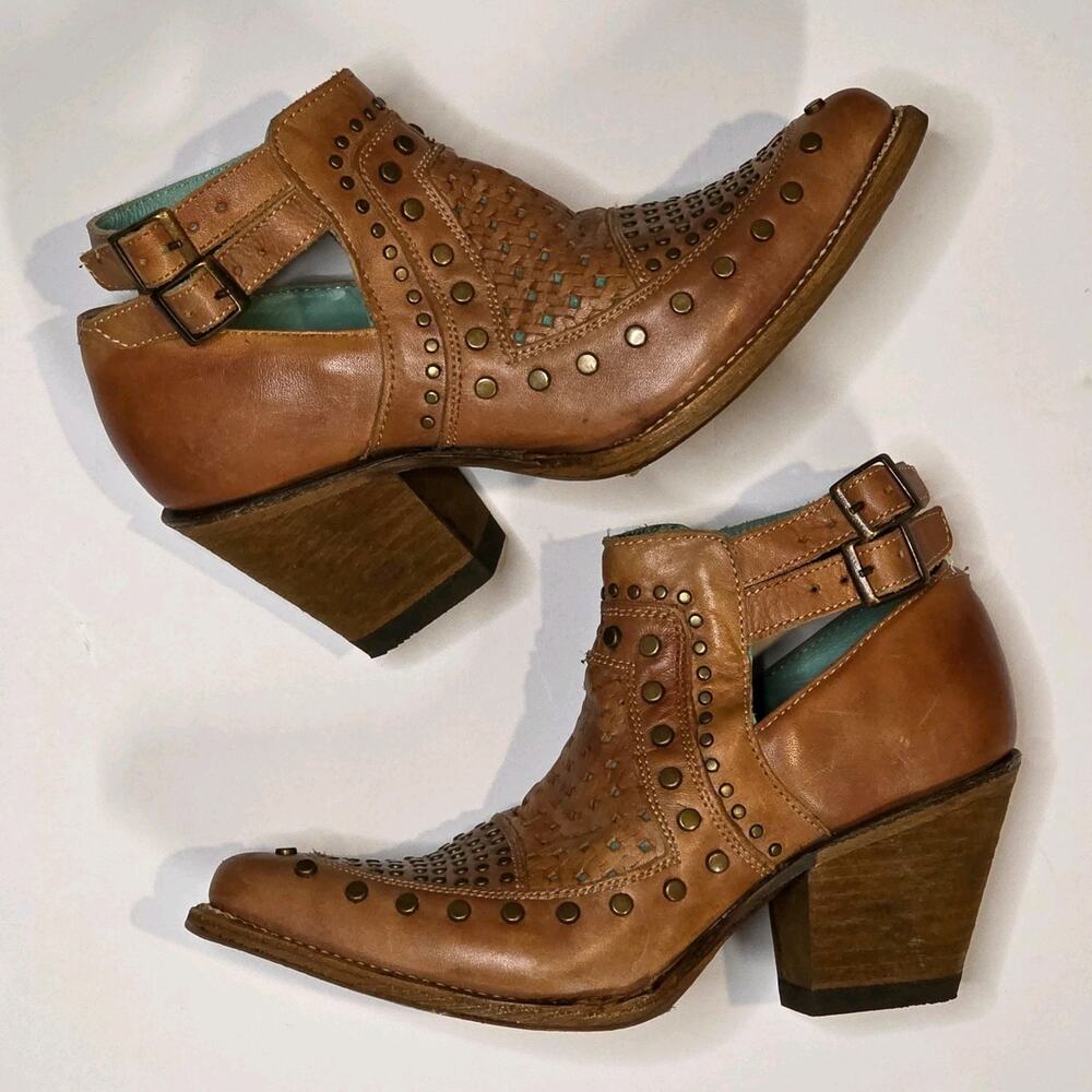 Corral Women’s Studded Leather Ankle Boots Comfortable Stylish Western Boho SZ 5